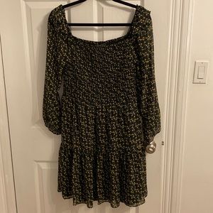 Sam Edelman smocked dress size 10 NWT